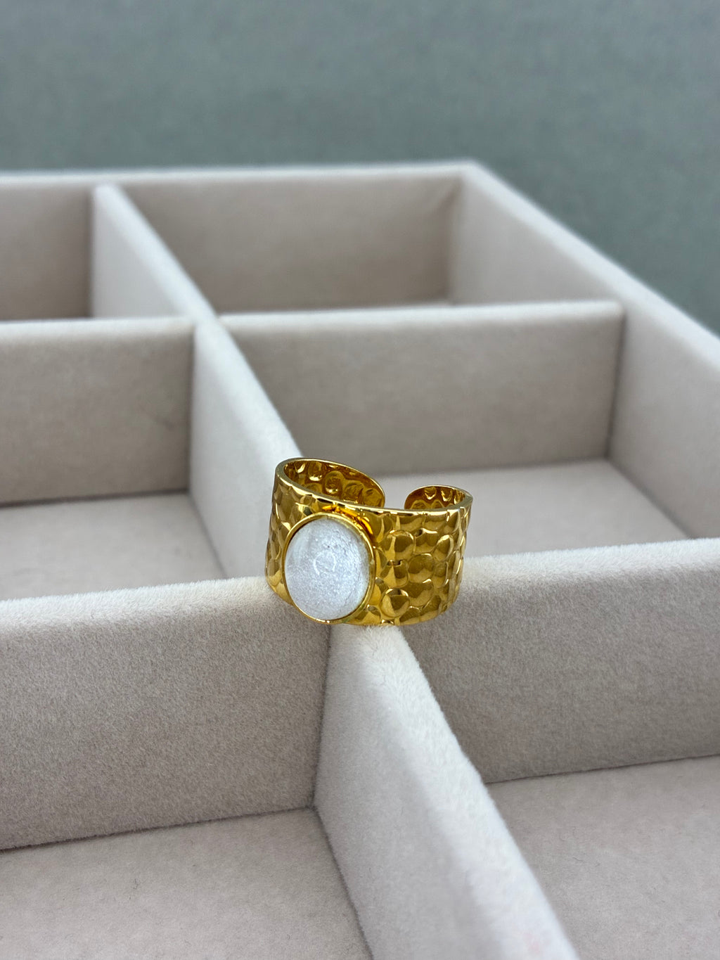 BAGUE Blanche